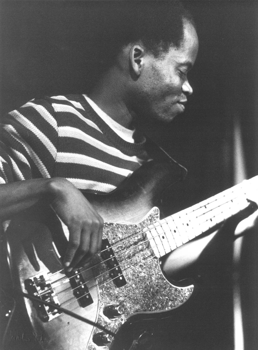 30_bassist